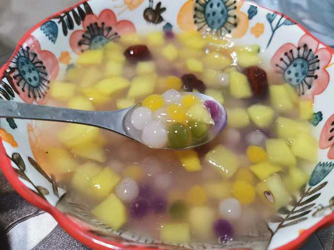 苹果小圆子糖水